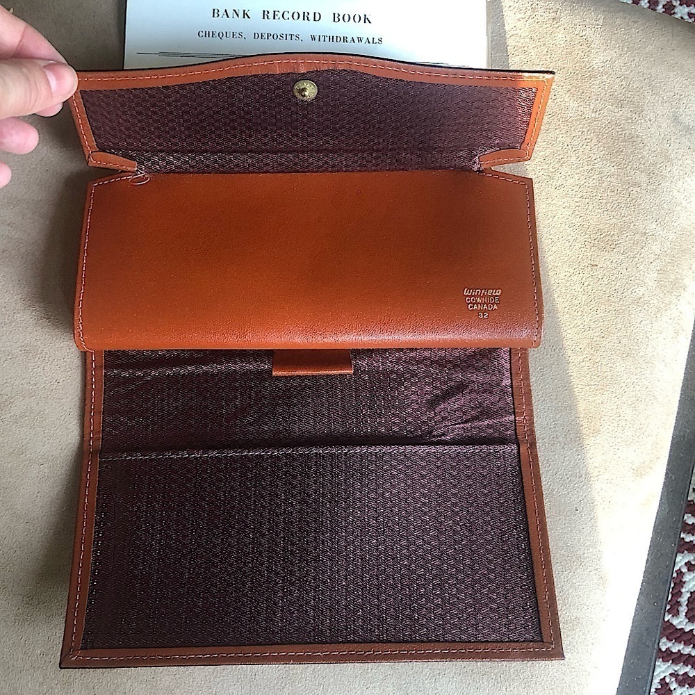 WINFIELD vintage leather wallet